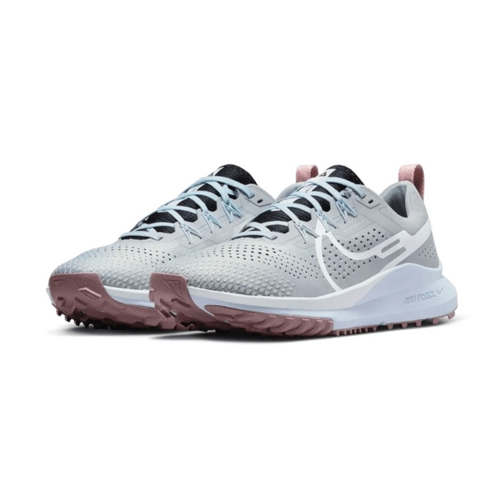 New Nike React Pegasus Trail 4
Light Smoke Grey Black Glacier Blue White 7.5
